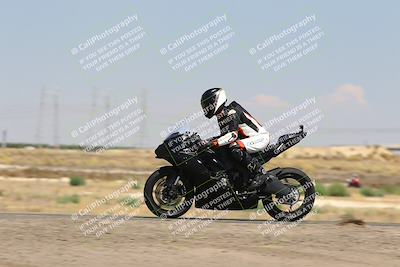 media/Sep-01-2025-Lets Ride (Mon) [[4370d11284]]/B Group/1220pm (Wheelie Bump)/